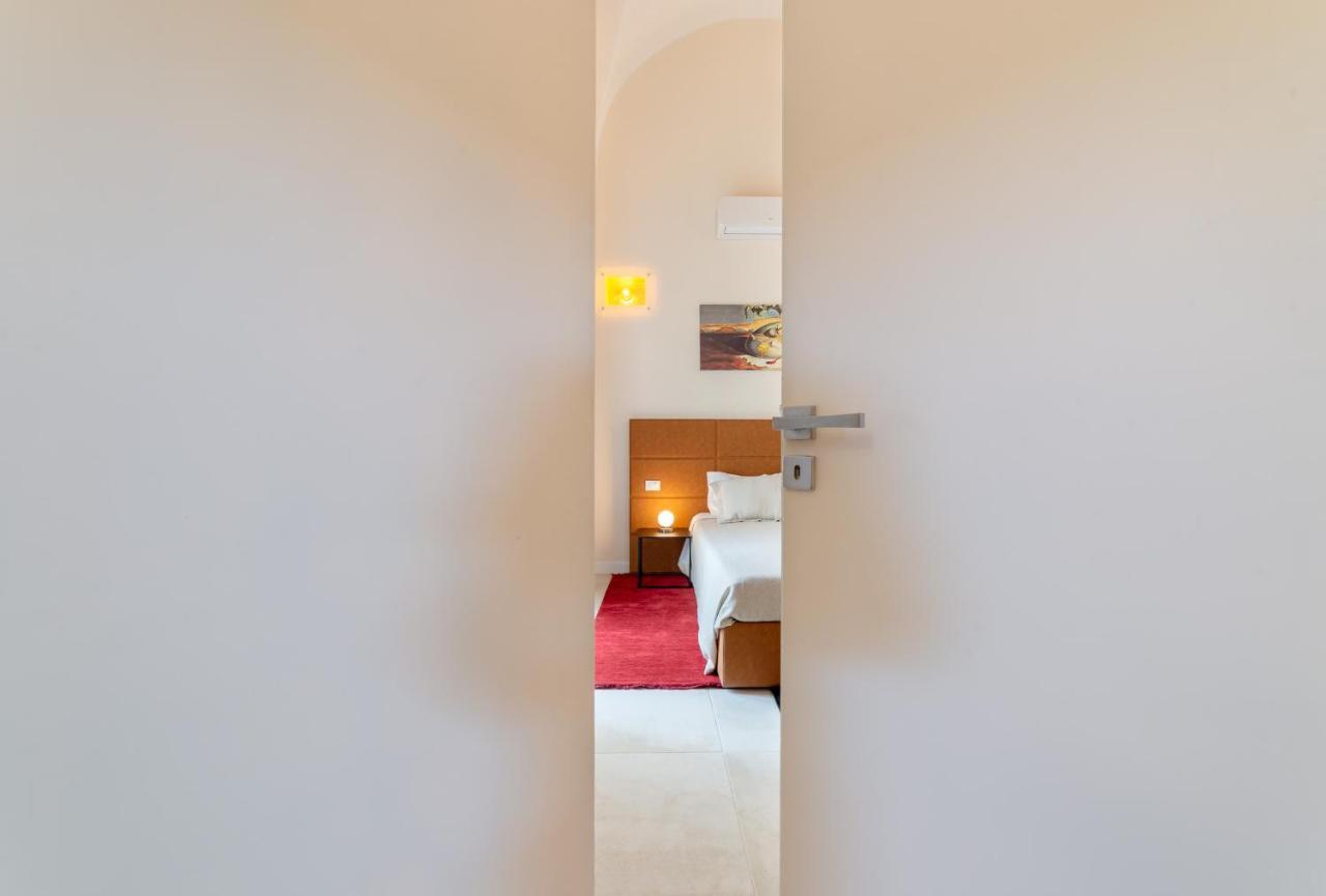 Y Arcillos Luxury Rooms Cin Ito75O35B4Ooo468O2 Lecce Bagian luar foto