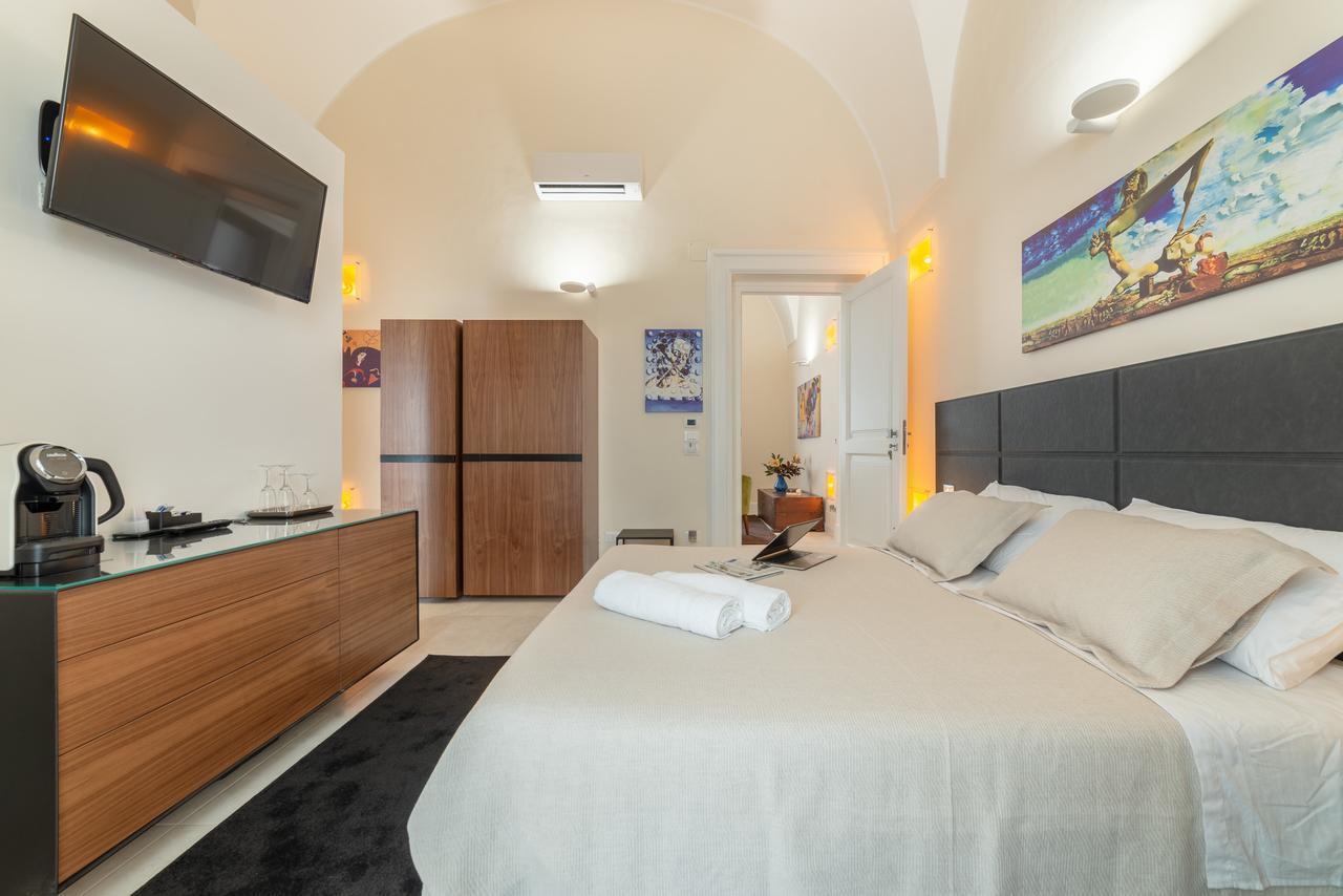 Y Arcillos Luxury Rooms Cin Ito75O35B4Ooo468O2 Lecce Bagian luar foto