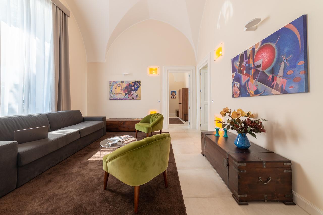 Y Arcillos Luxury Rooms Cin Ito75O35B4Ooo468O2 Lecce Bagian luar foto