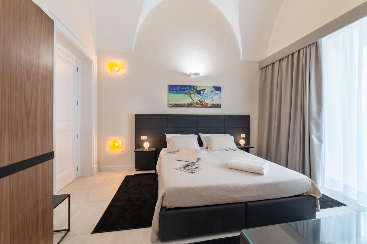 Y Arcillos Luxury Rooms Cin Ito75O35B4Ooo468O2 Lecce Bagian luar foto