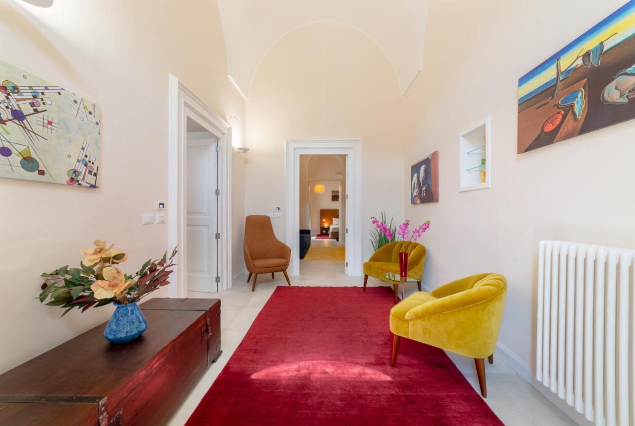 Y Arcillos Luxury Rooms Cin Ito75O35B4Ooo468O2 Lecce Bagian luar foto